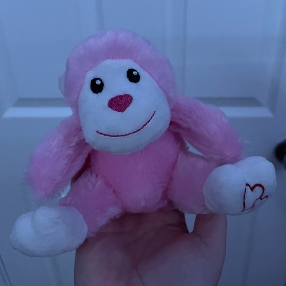 Two stuffed animals - Picture 2 of 7